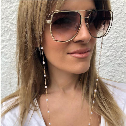 Concise tiny pearl bead glass chain