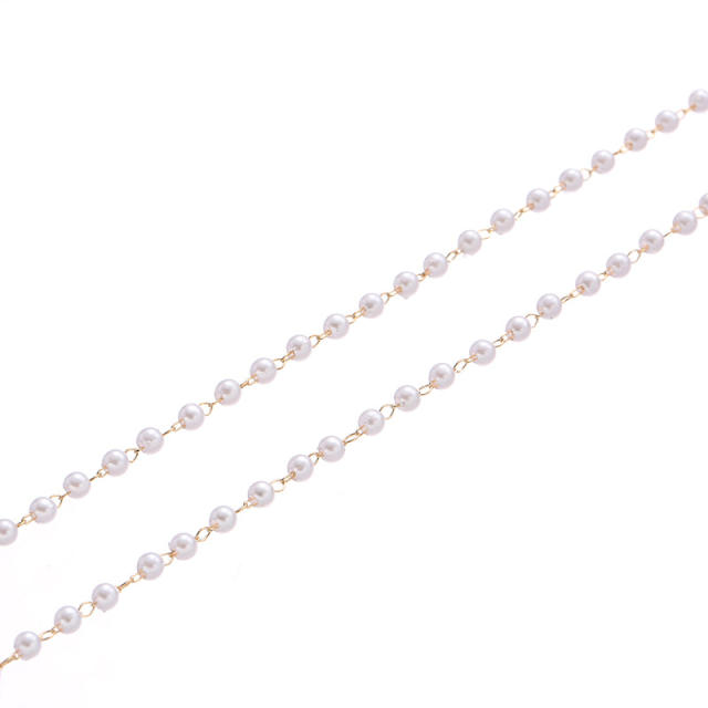 Handmade faux pearl bead glass chain