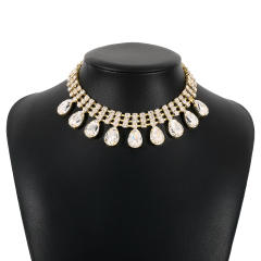 Eleagnt pave setting rhinestone drop choker