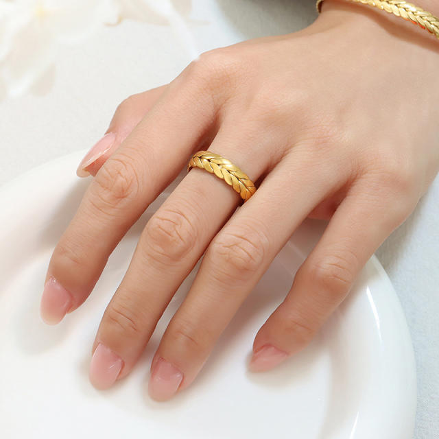 Personality stainless steel bangle rings