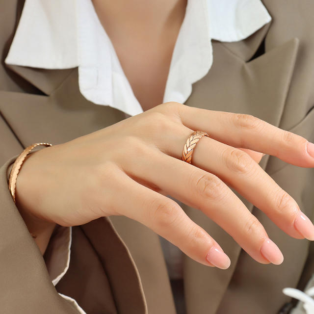 Personality stainless steel bangle rings