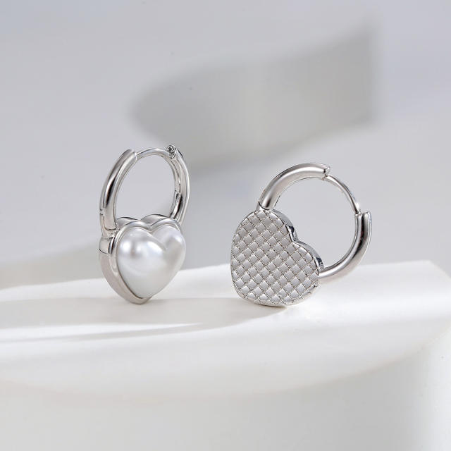 Korean fashion gold plated pearl heart copper huggie earrings