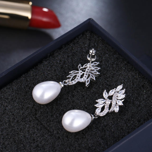 Korean fashion pearl drop cubic zircon diamond earrings