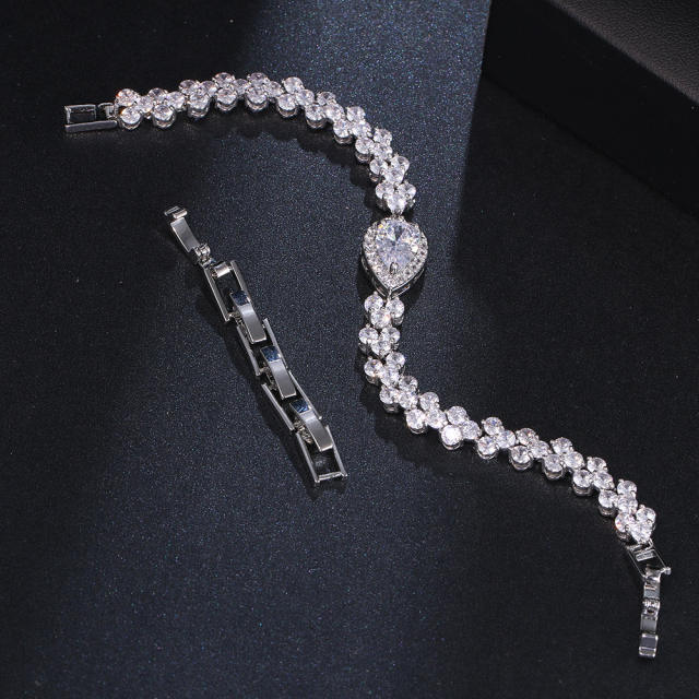 Concise cubic zircon drop shape gold plated copper bracelet