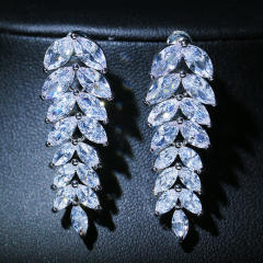 Elegant cubic zircon leaf design diamond earrings