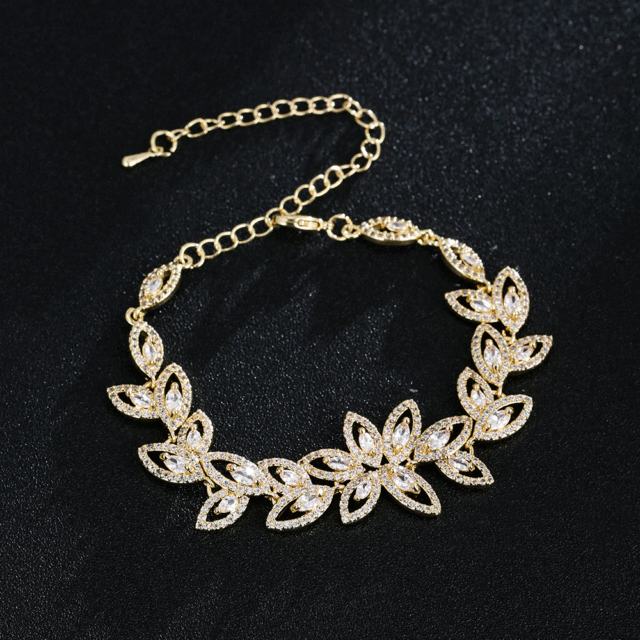 Full cubic zircon flower gold plated copper bracelet
