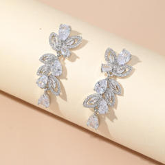 Luxury cubic zircon flower diamond earrings