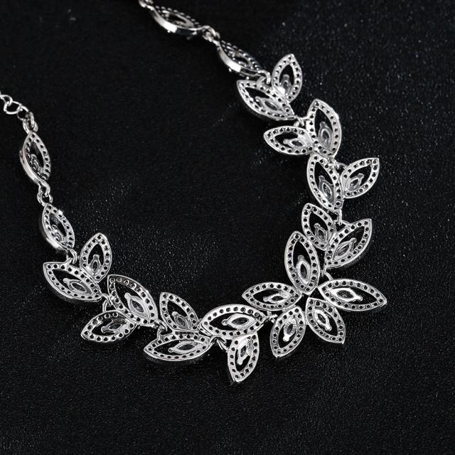 Full cubic zircon flower gold plated copper bracelet