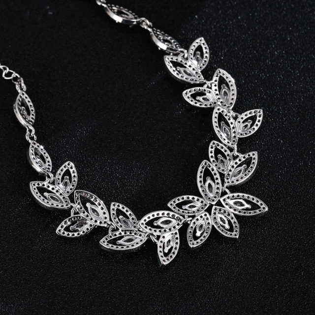 Full cubic zircon flower gold plated copper bracelet