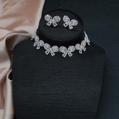 Sweet diamond bow choker necklace set