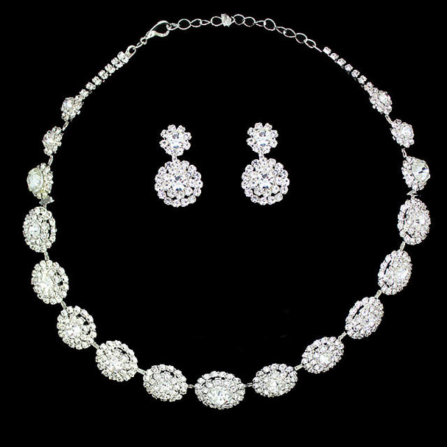 Concise diamond choker earring set