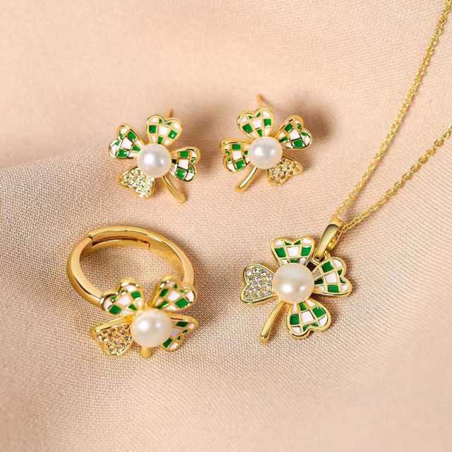 Sweet green color checkered clover necklace earrings rings