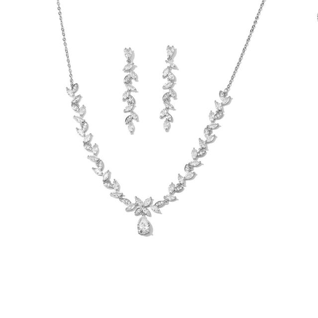 Elegant cubic zircon copper diamond necklace set