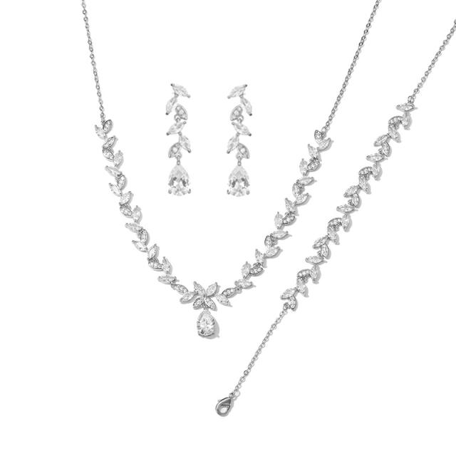 Elegant cubic zircon copper diamond necklace set