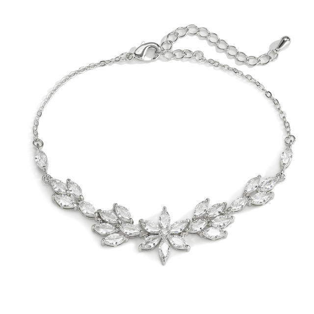 Creative cubic zircon flower copper slide bracelet