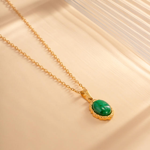 18K natural green stone stainless steel necklace