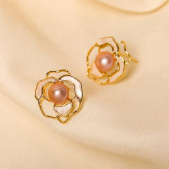 Eleagnt water pearl camellia flower studs earrings