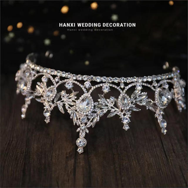 Cubic zircon pave setting princess crown