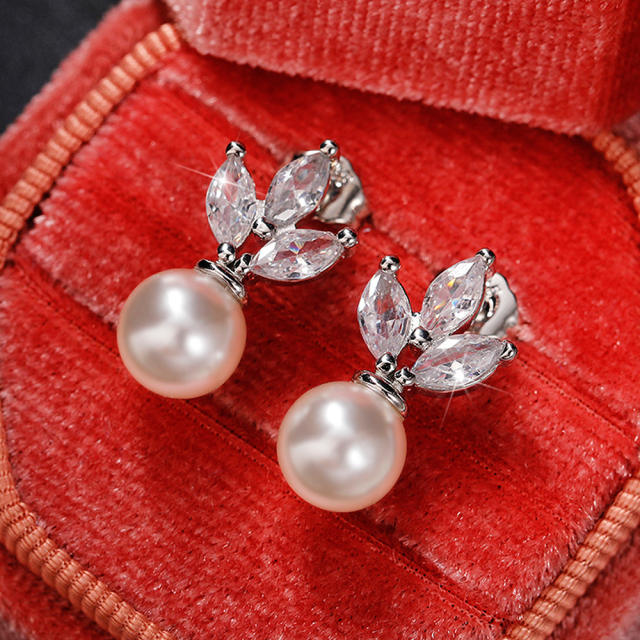 Korean fashion cubic zircon leaf pearl drop earrings
