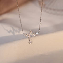 Chic design heartbeat diamond necklace
