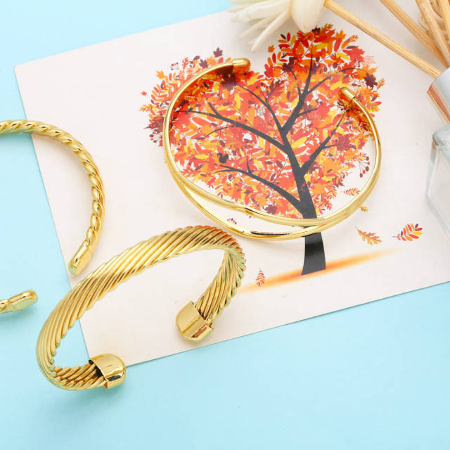 Hiphop geometric shape gold plated copper bangle
