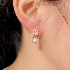 Korean fashion cubic zircon leaf pearl drop earrings