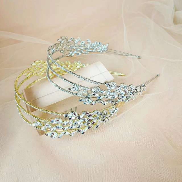 Elegant rhinestone diamond headband