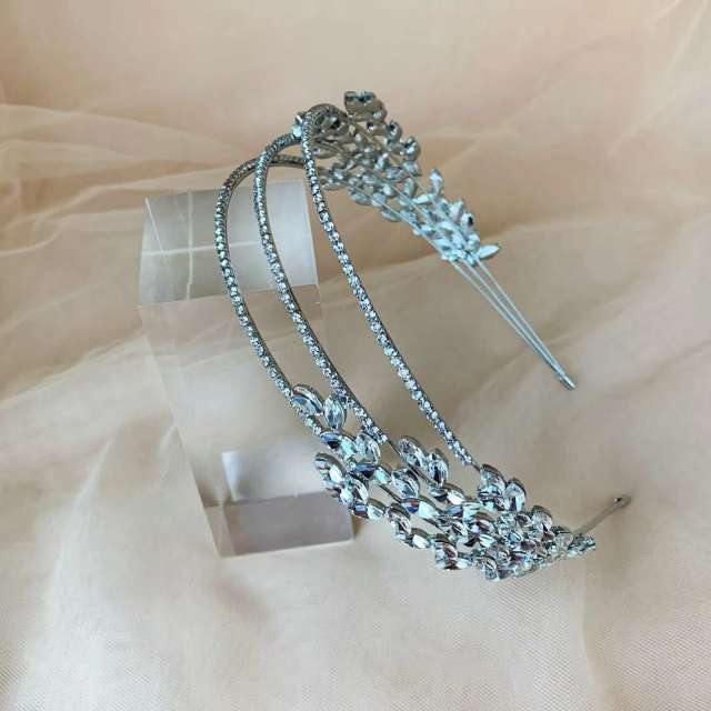 Elegant rhinestone diamond headband