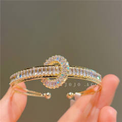 Delicate cubic zircon setting gold plated copper bangle