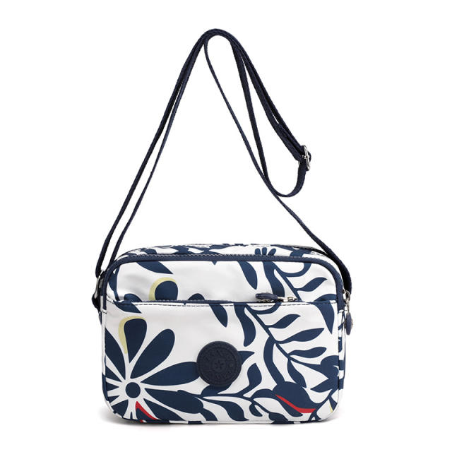 Casucal crossbody bag