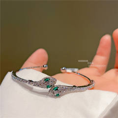 Luxury full cubic zircon snake copper bangle