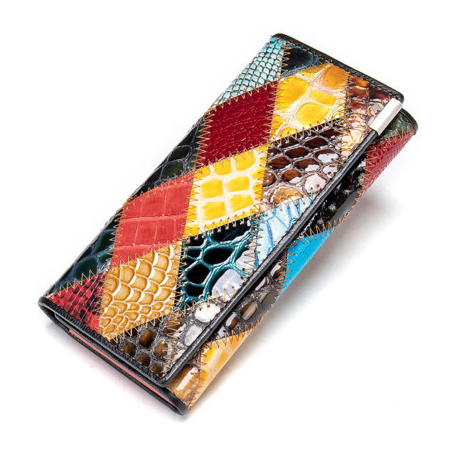 Natural pattern leather wallet