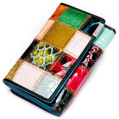Natural pattern leather wallet