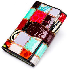 Natural pattern leather wallet