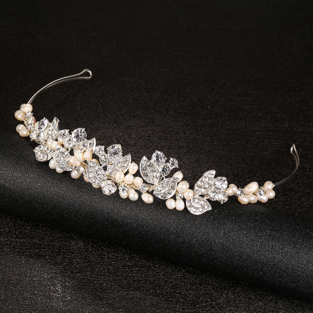 Delicate pearl beads rhinestone flower wedding headband