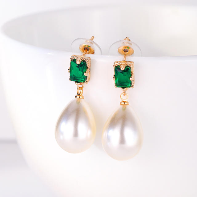 Chic pearl drop copper earrings