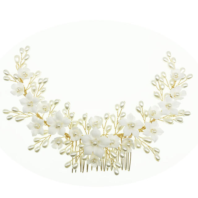 Delicate crystal beads ceramics flower wedding hair combs