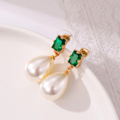 Chic pearl drop copper earrings