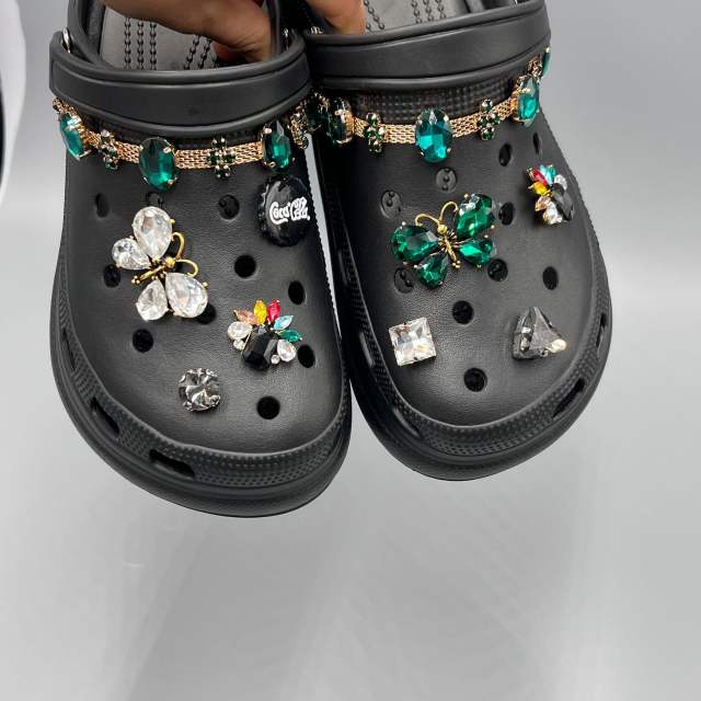 DIY shoes accessory for cross