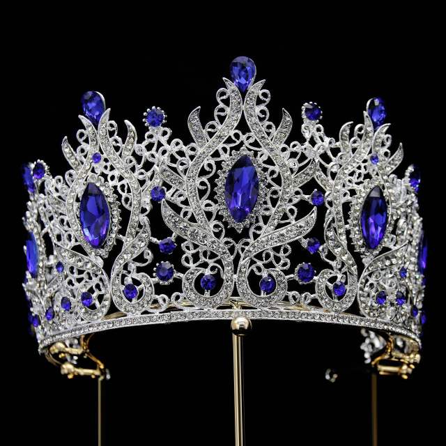 Baroque trend color cubic zircon alloy crown