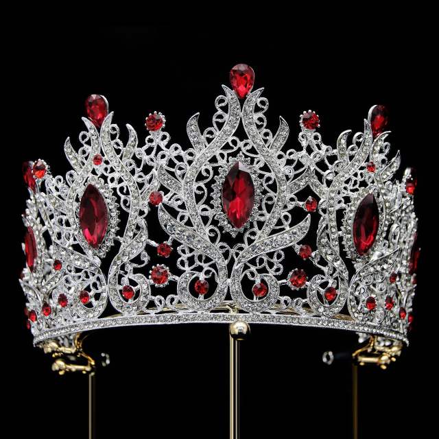 Baroque trend color cubic zircon alloy crown