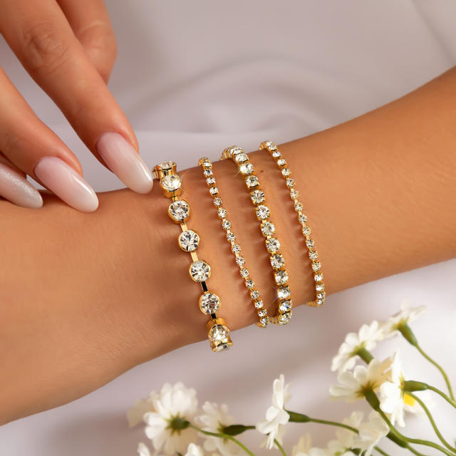 Vintage faux pearl alloy chain layer bracelet