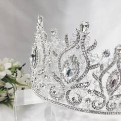 Baroque trend color cubic zircon alloy crown