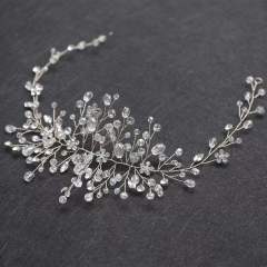 Elegant crystal beads wedding hair combs