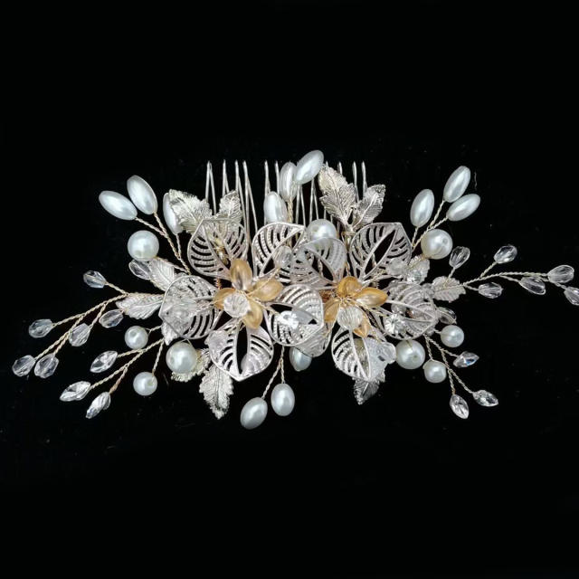 Elegant hollow metal flower pearl beads wedding hair combs