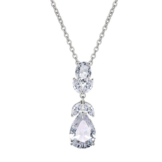 Eleagnt cubic zircon drop diamond necklace