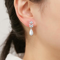 Occident fashion cubic zircon pearl drop diamond earrings