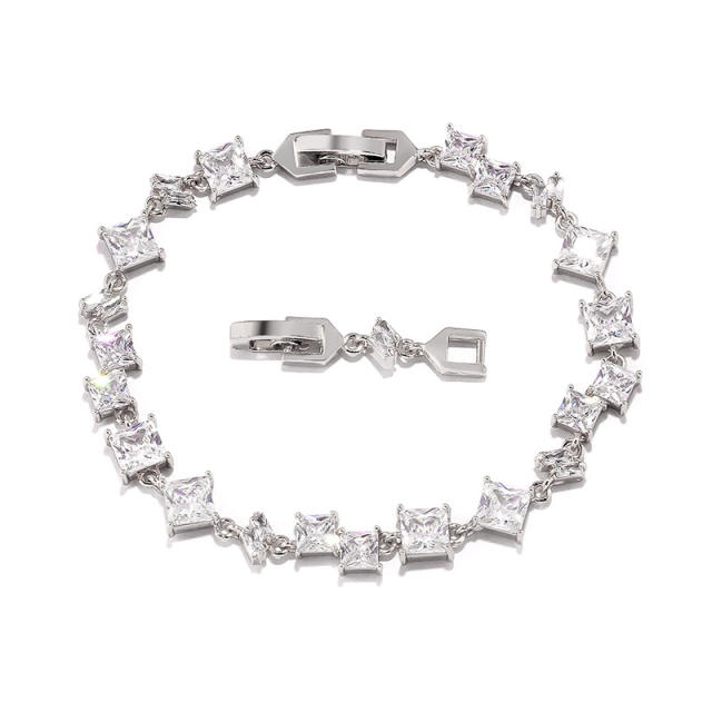 Delicate geometric cubic zircon copper bracelet