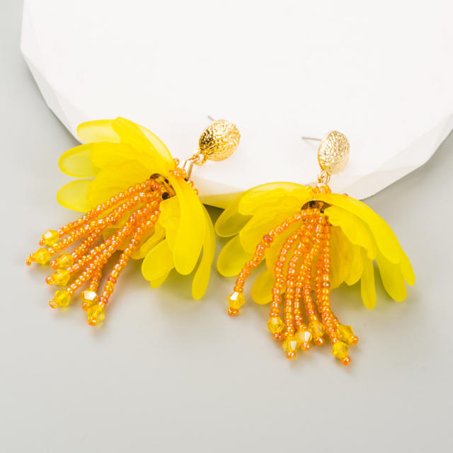 Holiday trend handmade weaving bead flower earrings