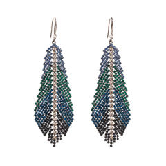 Luxury pave setting rhinestone leaf shape earrings